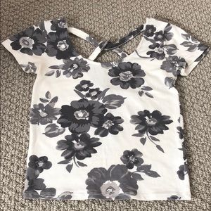 Floral aeropostale form fitting top